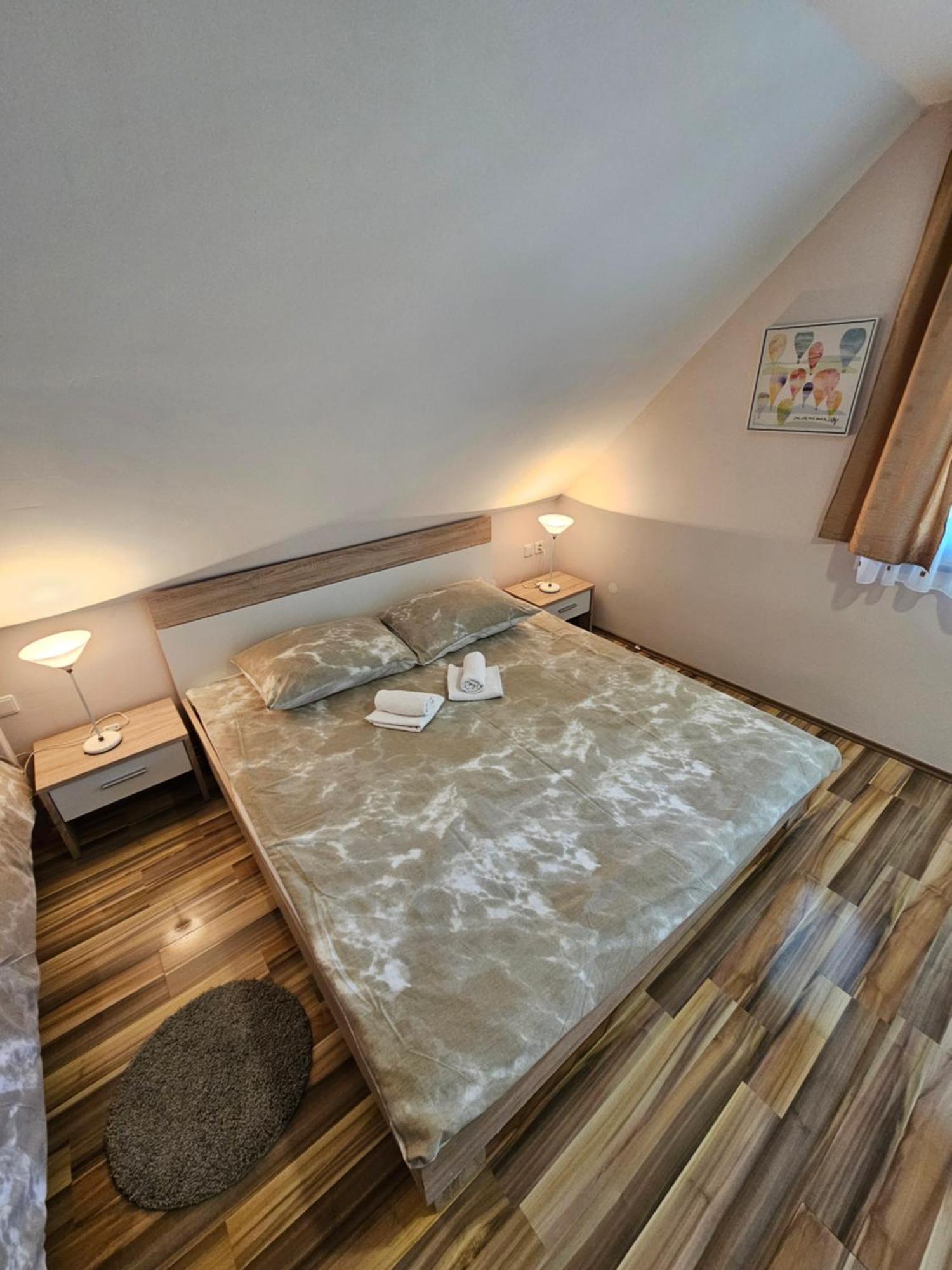 Apartments Luka Rakovica Exterior foto