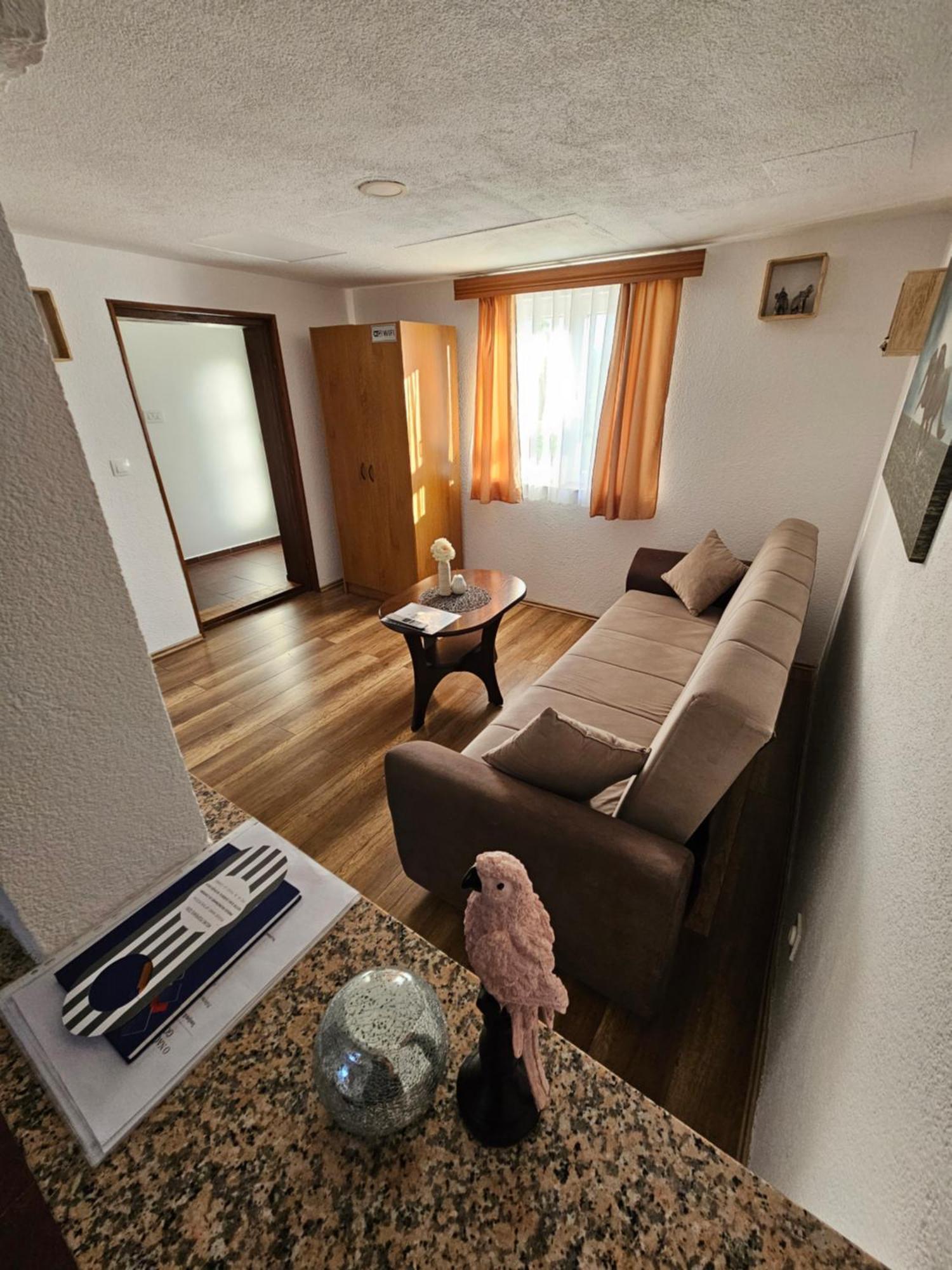 Apartments Luka Rakovica Exterior foto